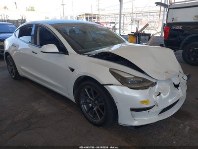 5YJ3E1EA1NF****** 2022 Tesla Model 3