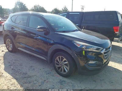 KM8J3CA41HU****** 2017 Hyundai Tucson