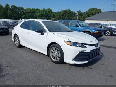 4T1C11AK6NU****** 2022 Toyota Camry