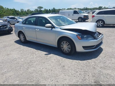 1VWAT7A30EC****** 2014 Volkswagen Passat