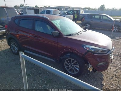 KM8J3CA49HU****** 2017 Hyundai Tucson