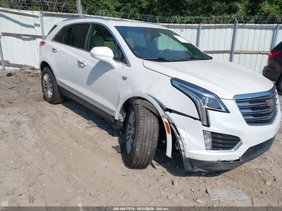 1GYKNBRS2HZ****** 2017 Cadillac XT5
