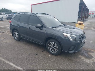 JF2SKACC5RH****** 2024 Subaru Forester