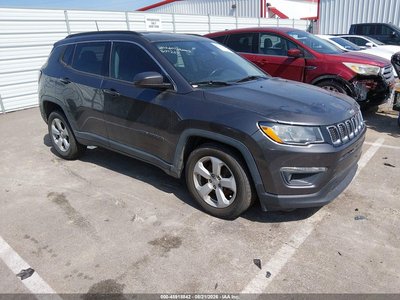 3C4NJCBB0KT****** 2019 Jeep Compass