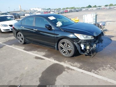 1HGCR2F11HA****** 2017 Honda Accord