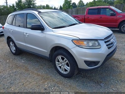 5XYZG3AB2CG****** 2012 Hyundai Santa Fe
