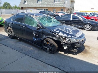 1HGCR2F56HA****** 2017 Honda Accord