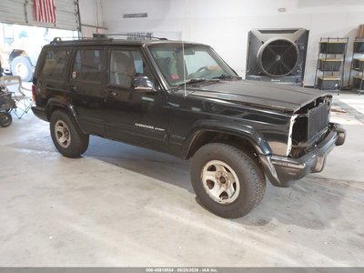 1J4FF68S3XL****** 1999 Jeep Cherokee