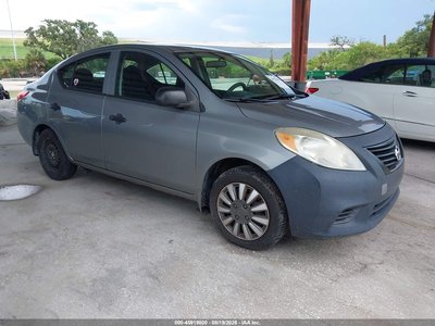 3N1CN7AP0EL****** 2014 Nissan Versa