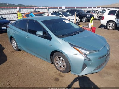 JTDKARFUXH3****** 2017 Toyota Prius