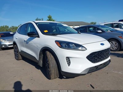 1FMCU0G6XMU****** 2021 Ford Escape