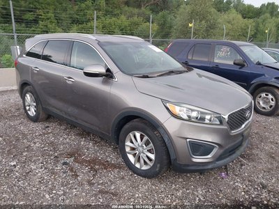 5XYPG4A39GG****** 2016 Kia Sorento