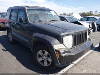 1J4PP2GK8BW****** 2011 Jeep Liberty