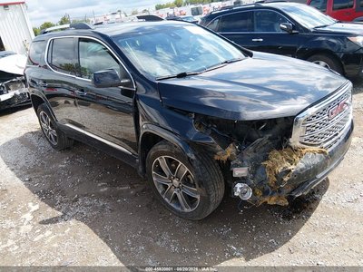 1GKKNXLSXHZ****** 2017 GMC Acadia