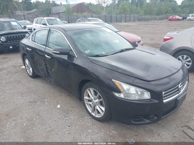 2010 Nissan Maxima