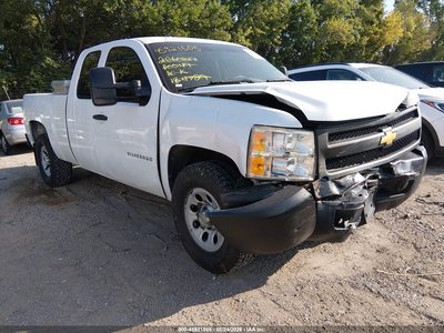 1GCRCPEX6DZ****** 2013 Chevrolet Silverado 1500