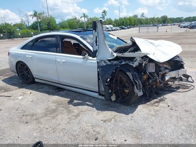WAULSAF88RN****** 2024 Audi S8