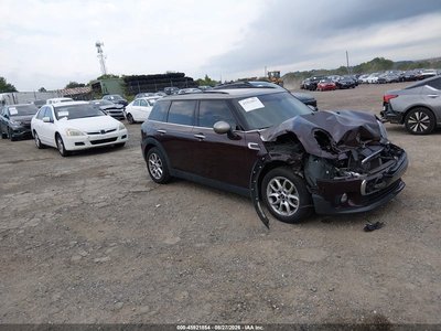 WMWLN5C56G2****** 2016 MINI Clubman