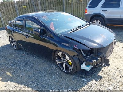 2HGFB6E50FH****** 2015 Honda Civic