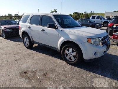 1FMCU0C73CK****** 2012 Ford Escape