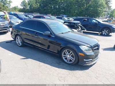 WDDGF8AB8DR****** 2013 Mercedes-Benz C 300