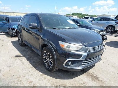 JA4AP3AW7HZ****** 2017 Mitsubishi Outlander