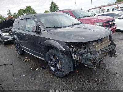 3C4PDCGB9JT****** 2018 Dodge Journey