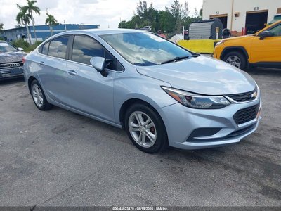 1G1BE5SM2H7****** 2017 Chevrolet Cruze