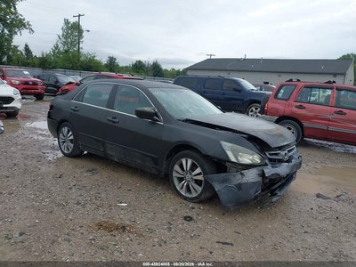 1HGCM56445A****** 2005 Honda Accord