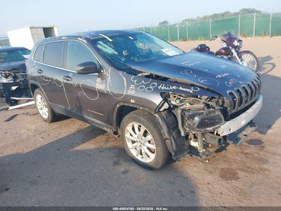 1C4PJMDB3HW****** 2017 Jeep Cherokee