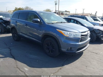 2016 Toyota Highlander
