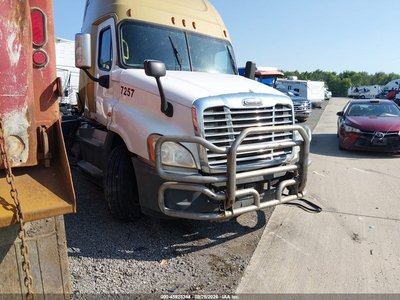 1FUJGLD55GL****** 2016 Freightliner Cascadia