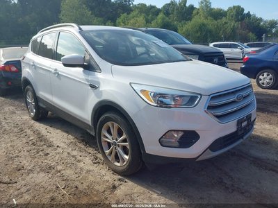1FMCU0GD9JU****** 2018 Ford Escape