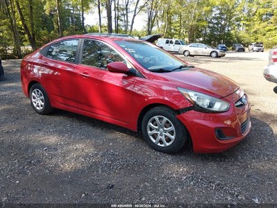 KMHCT4AE9CU****** 2012 Hyundai Accent