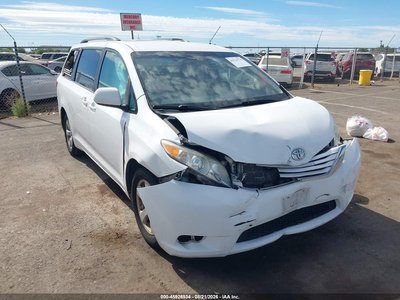 5TDKK3DC4GS****** 2016 Toyota Sienna