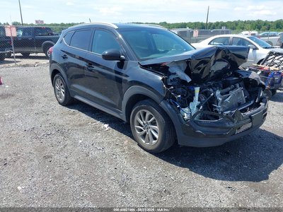 KM8J3CA46HU****** 2017 Hyundai Tucson