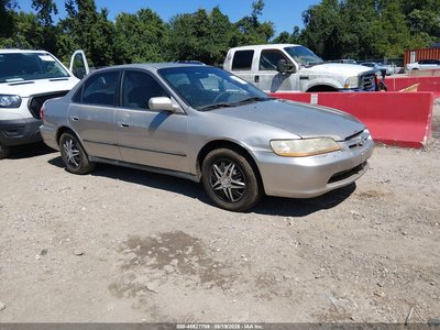 1HGCG5640WA****** 1998 Honda Accord