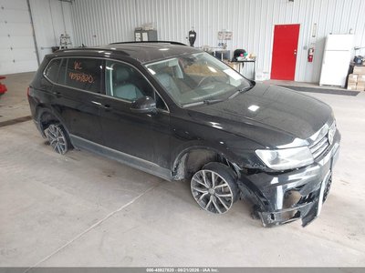 3VV2B7AX3LM****** 2020 Volkswagen Tiguan