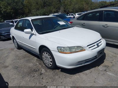 1HGCG56422A****** 2002 Honda Accord