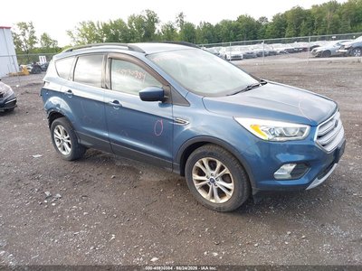 1FMCU0HDXJU****** 2018 Ford Escape