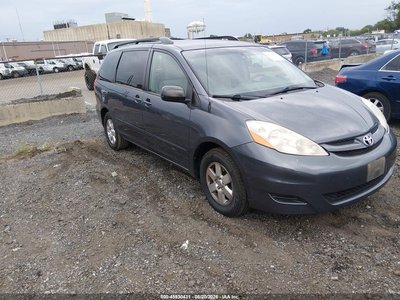 5TDZK23C58S****** 2008 Toyota Sienna