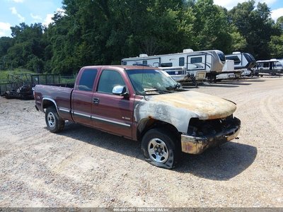 1GCEK19T6YE****** 2000 Chevrolet Silverado 1500