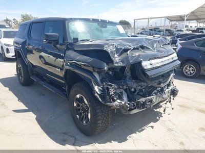 1GKB0NDE1RU****** 2024 GMC Hummer EV
