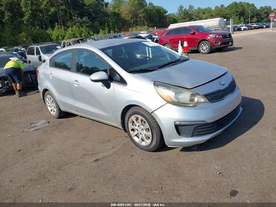 KNADM4A38G6****** 2016 Kia Rio