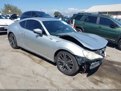 JF1ZNAA12D2****** 2013 Scion FR-S