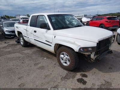 1B7HC13Y0XJ****** 1999 Dodge Ram 1500