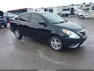 2015 Nissan Versa