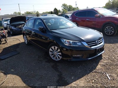 1HGCR3F86DA****** 2013 Honda Accord