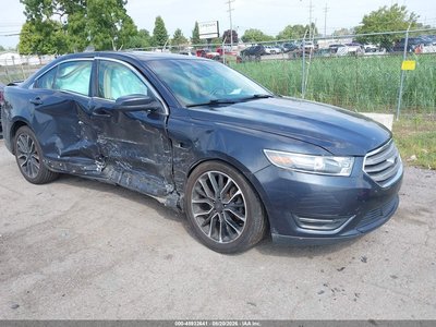 1FAHP2H87HG****** 2017 Ford Taurus