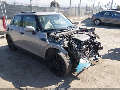 WMW53DK09R2****** 2024 MINI Hardtop